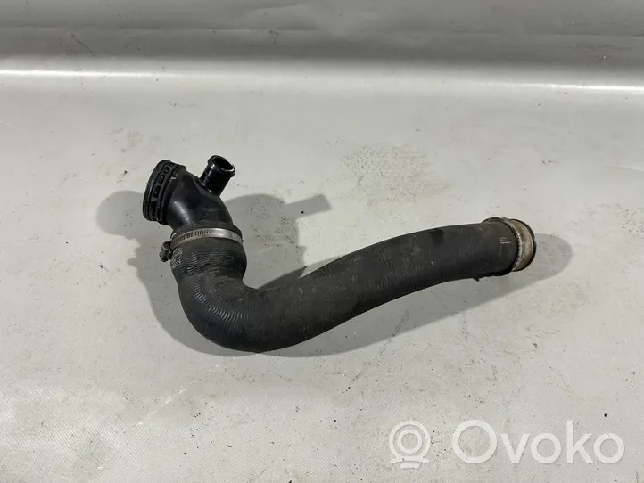 Porsche Cayenne (92A) Tube d'admission de tuyau de refroidisseur intermédiaire 7L5145834D