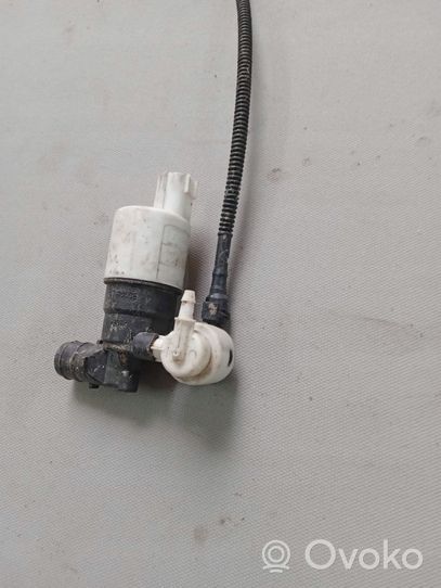 Ford Grand C-MAX Windscreen/windshield washer pump 