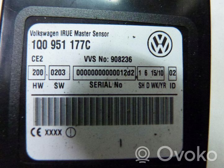 Volkswagen Eos Citu veidu vadības bloki / moduļi 1Q0951177C