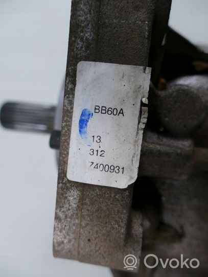 Nissan Qashqai Skrzynia rozdzielcza / Reduktor BB60A