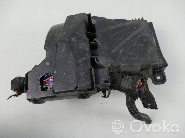 Nissan Qashqai Module de fusibles 24383BB50A