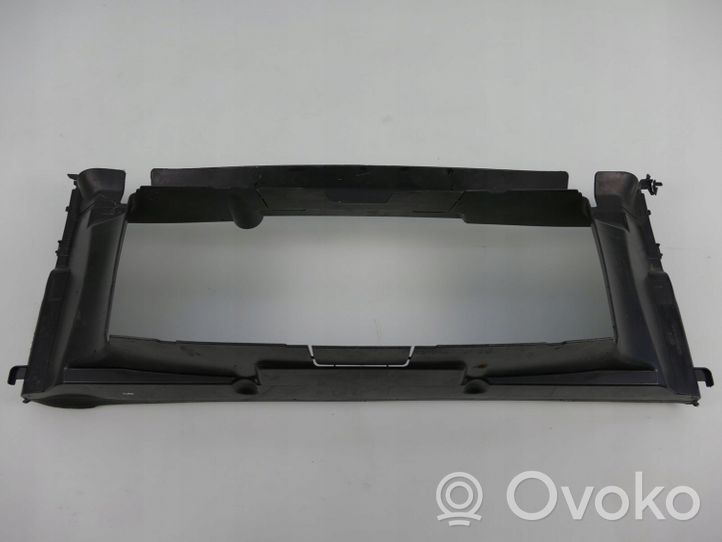 BMW 3 F30 F35 F31 Déflecteur d'air de radiateur de refroidissement 8054228