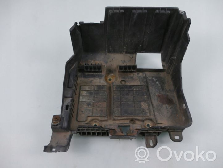 Renault Scenic II -  Grand scenic II Boîte de batterie 8200467409