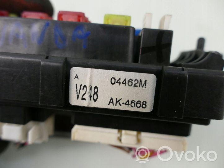 Chevrolet Evanda Fuse module 04462M