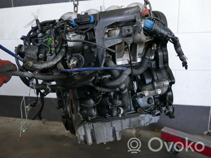 Opel Tigra A Moottori X14XE
