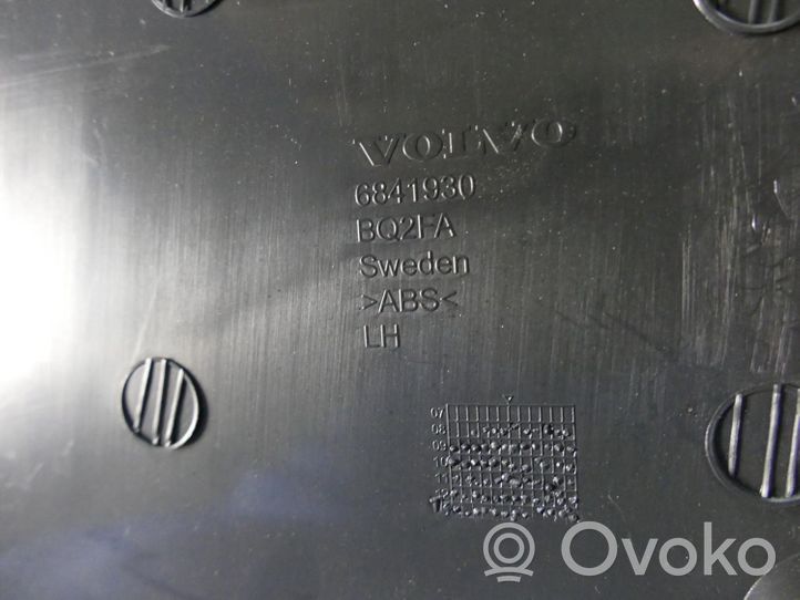 Volvo XC60 Osłona dolna słupka / B 30721147