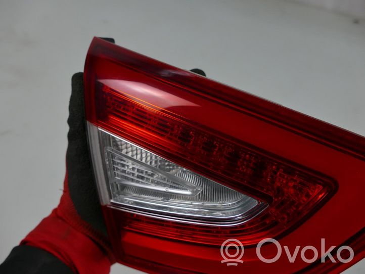 Hyundai Tucson LM Rear/tail lights 920432Y5