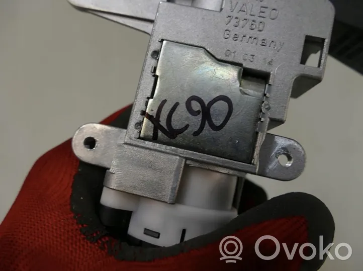 Volvo XC90 Ignition lock 8626324