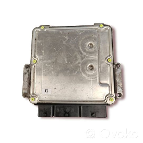 Renault Master III Engine ECU kit and lock set 0281030577