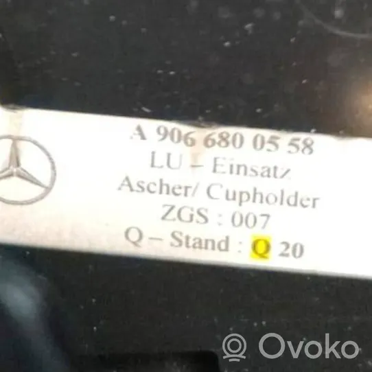 Mercedes-Benz Sprinter W906 Portavasos A9066800558