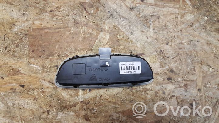 Volvo V40 Luz del asiento trasero 31305650