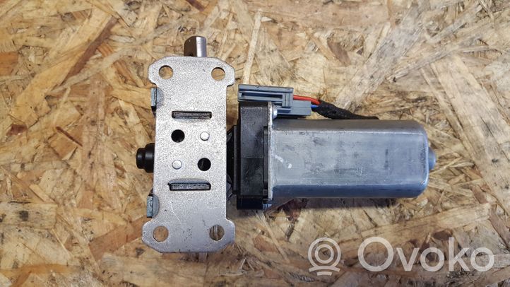 Volvo V40 Motorino di regolazione del sedile 974467104