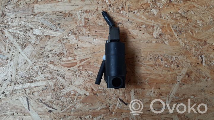 Volvo V50 Windscreen/windshield washer pump 1S7117K624FE