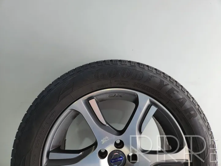 Volvo XC60 R18 alloy rim 