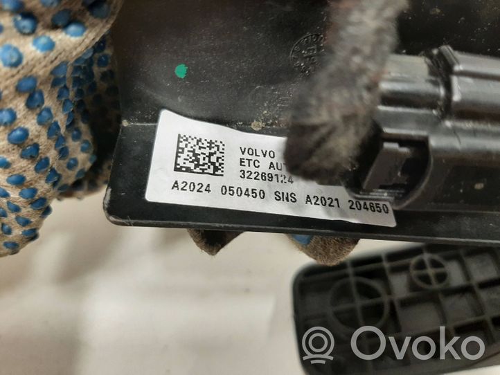 Volvo XC60 Accelerator throttle pedal A2024050450