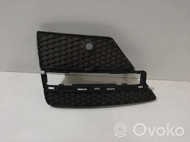 Mercedes-Benz ML W166 Grille antibrouillard avant A1668852822