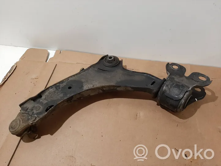 Volvo XC60 Front lower control arm/wishbone 