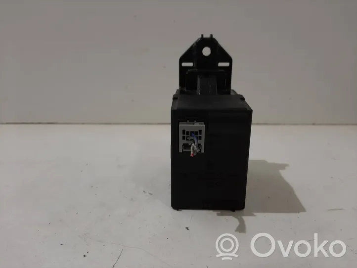 Volvo XC60 Ignition key card reader 32900501