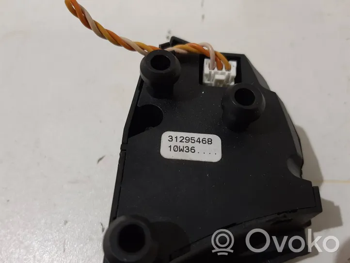 Volvo V70 Cruise control switch 31295468