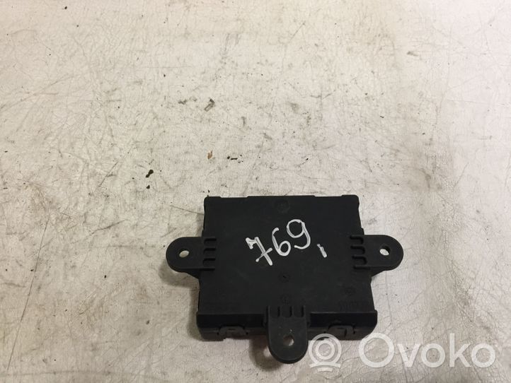 Volvo V70 Unidad de control/módulo de la puerta 7G9T14B534