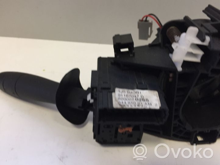 Opel Vivaro Leva/interruttore dell’indicatore di direzione e tergicristallo 91167047D