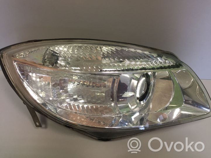 Skoda Roomster (5J) Lampa przednia 24783200