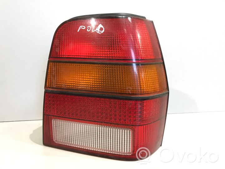 Volkswagen Polo II 86C 2F Lampa tylna 867945257D