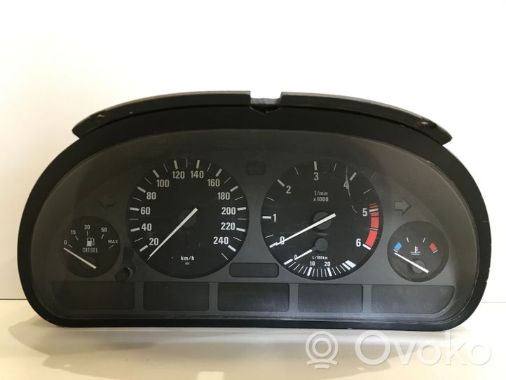 BMW 5 E39 Compteur de vitesse tableau de bord 62118375902