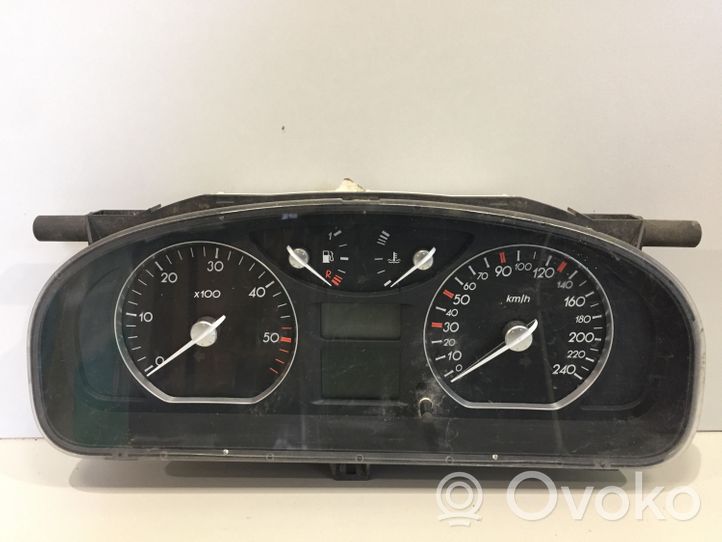 Renault Laguna II Speedometer (instrument cluster) 8200263357