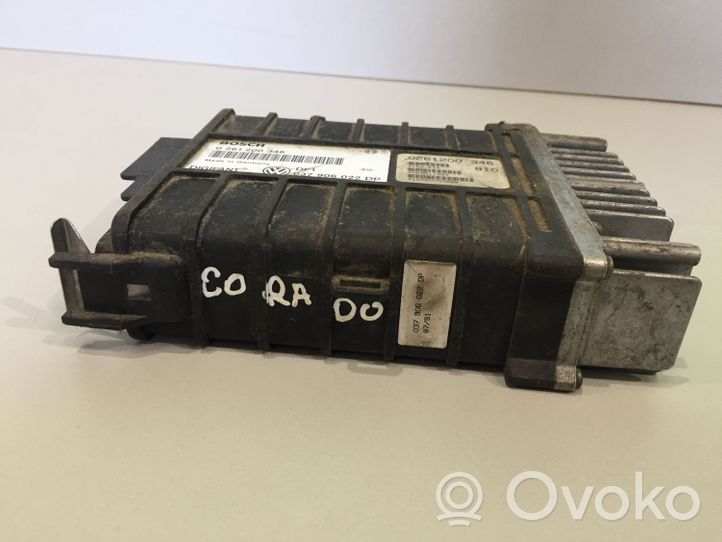 Volkswagen Corrado Calculateur moteur ECU 037906022DP