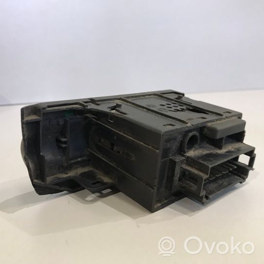 Volkswagen Vento Valokatkaisija 1H5941531A