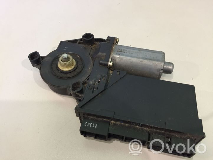 Audi A4 S4 B6 8E 8H Motorino alzacristalli della portiera anteriore 8E2959801B