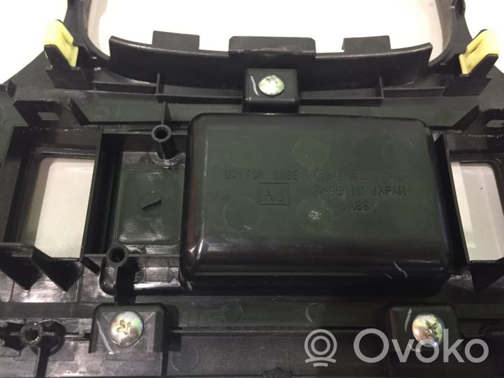 Subaru Outback Garniture de panneau console centrale 