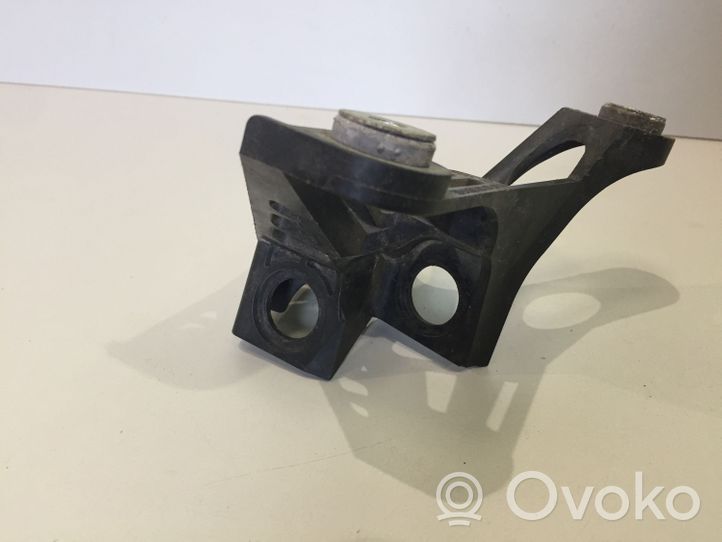 Volkswagen Golf VI Supporto del cavo della leva del cambio 1K0711789G