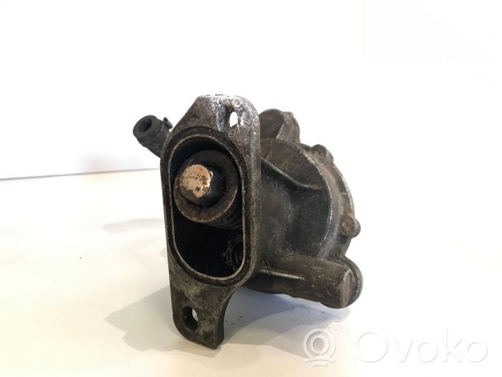 Volkswagen Transporter - Caravelle T4 Vacuum pump 075145101A