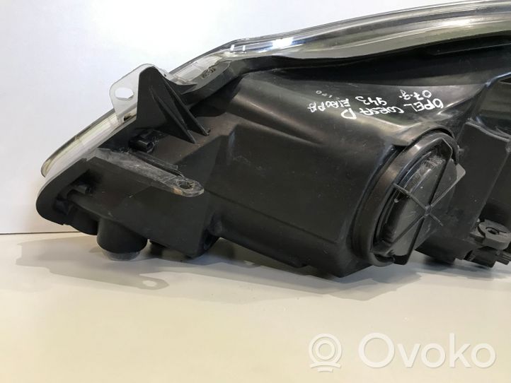 Opel Corsa D Lampa przednia 