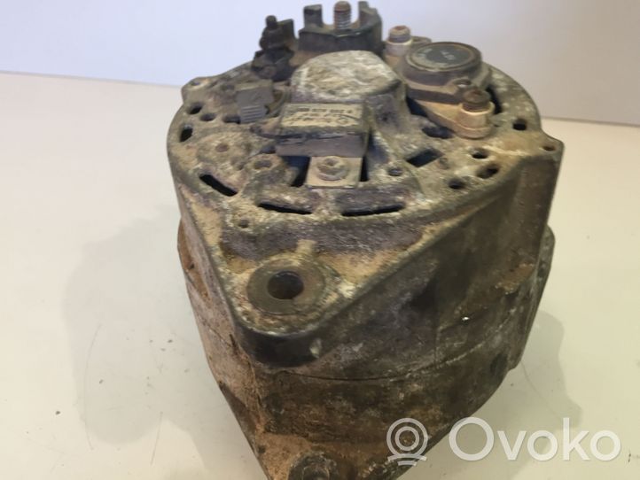 Audi 100 S4 C4 Alternator 046903015D