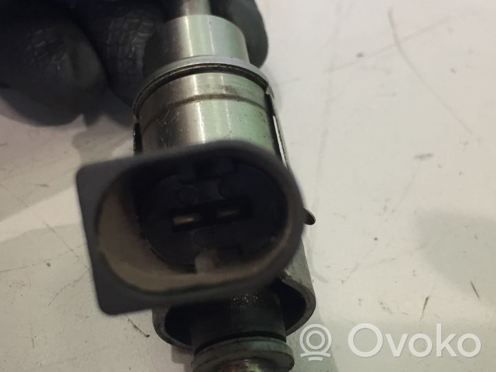 Audi A3 S3 8P Injecteur de carburant 06D133036D