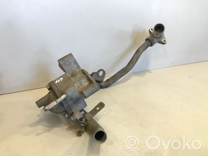 Opel Astra J Alloggiamento termostato 