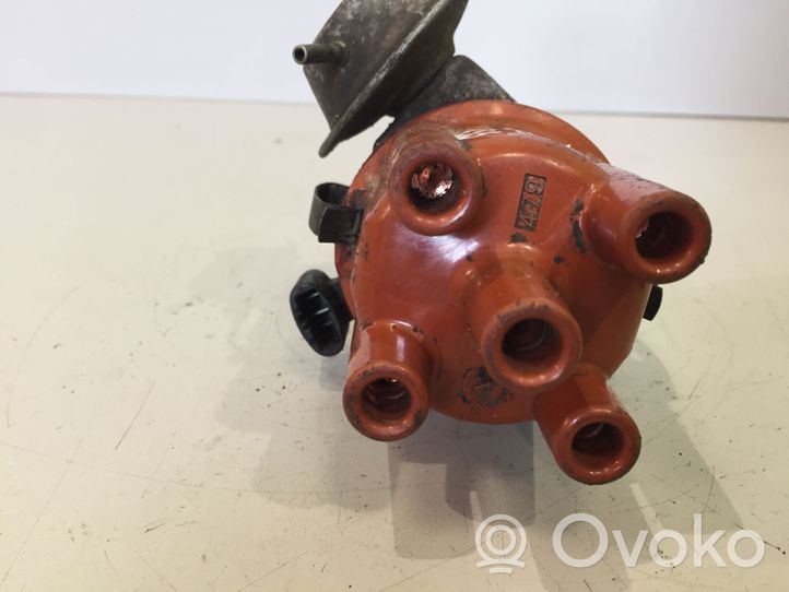 Audi 80 90 B2 Spark distributor 056905205J