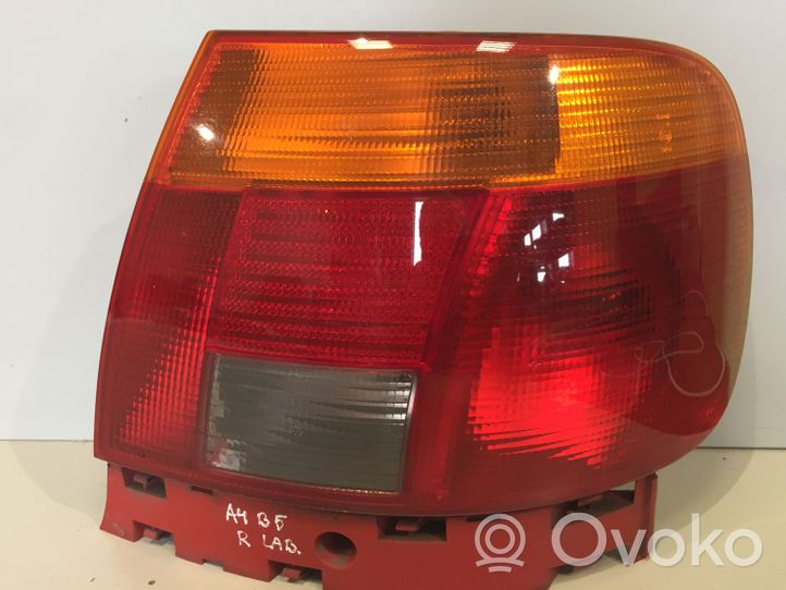 Audi A4 S4 B5 8D Luci posteriori 