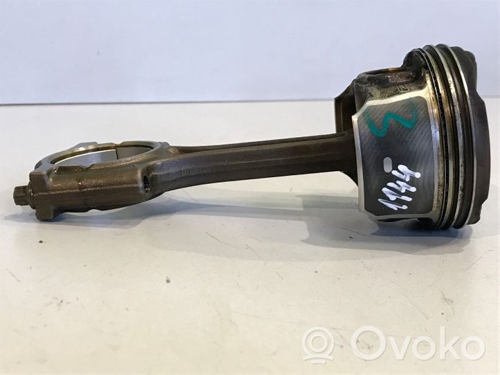 Volvo S60 Piston with connecting rod 