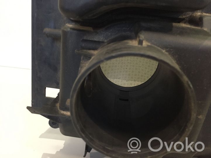 Volvo V50 Ilmansuodattimen kotelo 30677532