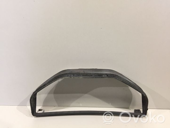 BMW 3 E30 Cornice cruscotto 88374041