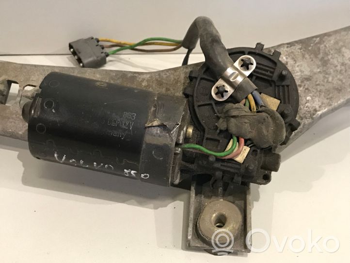 Volvo 850 Motor y varillaje del limpiaparabrisas delantero 3397020252