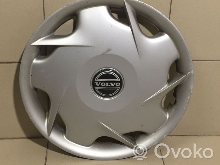 Volvo S70  V70  V70 XC Mozzo/copricerchi/borchia della ruota R15 9157949