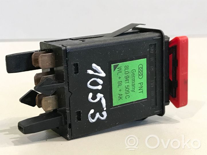 Audi A3 S3 8L Interrupteur feux de détresse 8L0941509C
