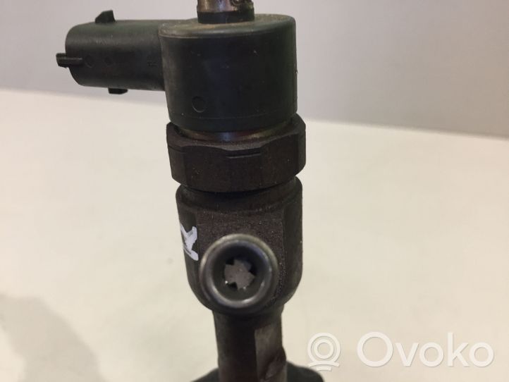 Opel Meriva A Injecteur de carburant 0445110183