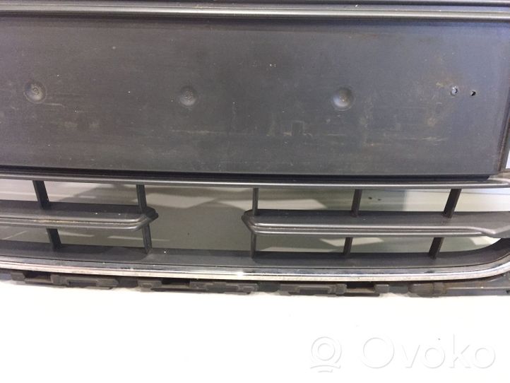 Audi A3 S3 8V Grille calandre supérieure de pare-chocs avant 8V3853651A