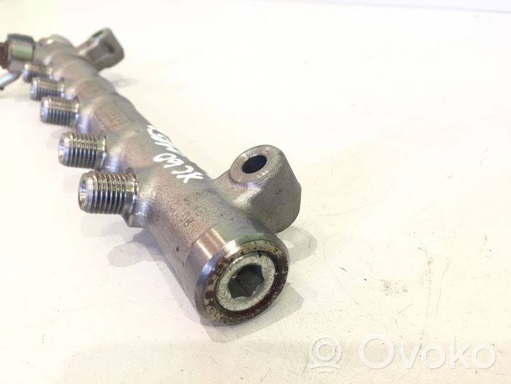 Volvo XC60 Fuel main line pipe 31303612